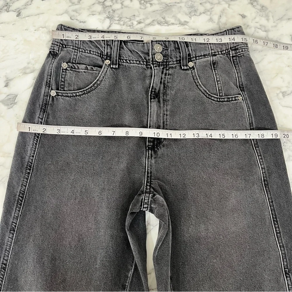 We the free Aster Straight Leg Jeans Barrel Leg in Asteroid Washed Black Size 30 - Picture 8 of 16